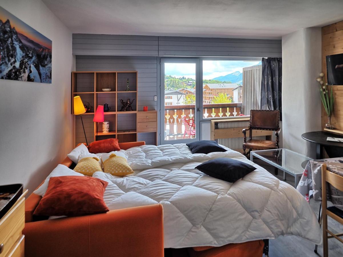 Vintage Chic -Central, Wifi, Mountain View Les Carroz d'Araches Luaran gambar