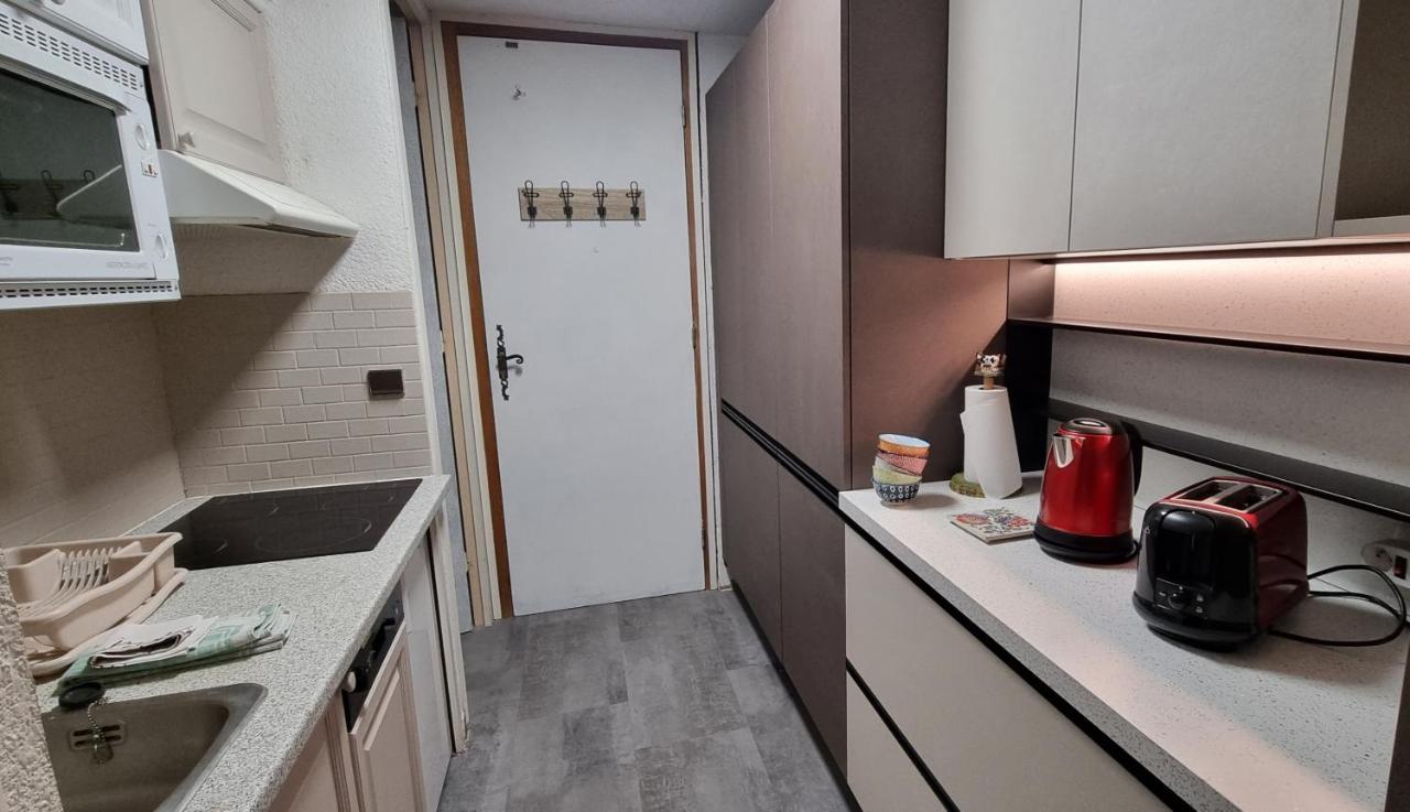 Vintage Chic -Central, Wifi, Mountain View Les Carroz d'Araches Luaran gambar